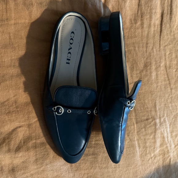 Coach Slides, Size 6.5 - Picture 2 of 3